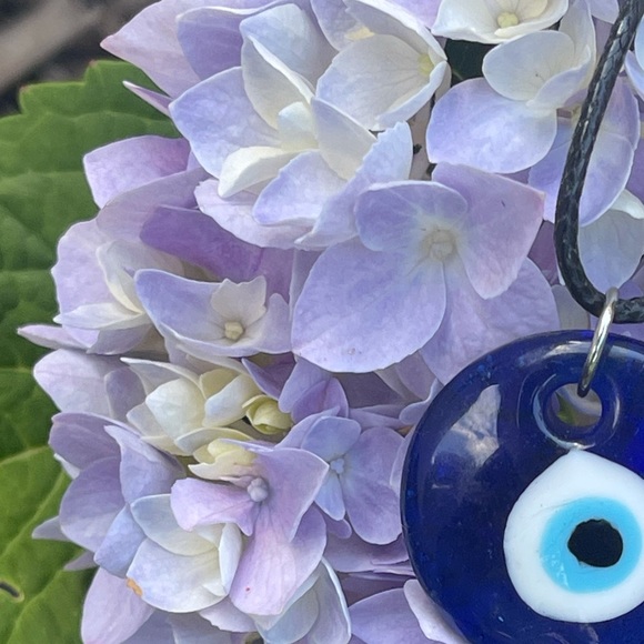 ✨🧿 Evil Eye Necklace for Protection 🧿✨ - Picture 3 of 5